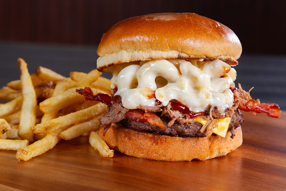 BBQ Pulled Pork Mac and Cheese Burger